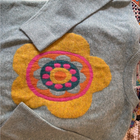 Natural life Sage Floral Pattern NWT  Sweater Large - Picture 2 of 7